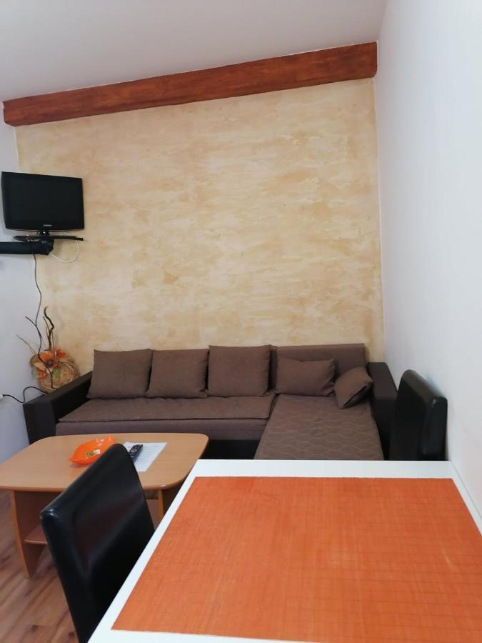 Apartmani Milosavljevic Soko Banja Exterior photo