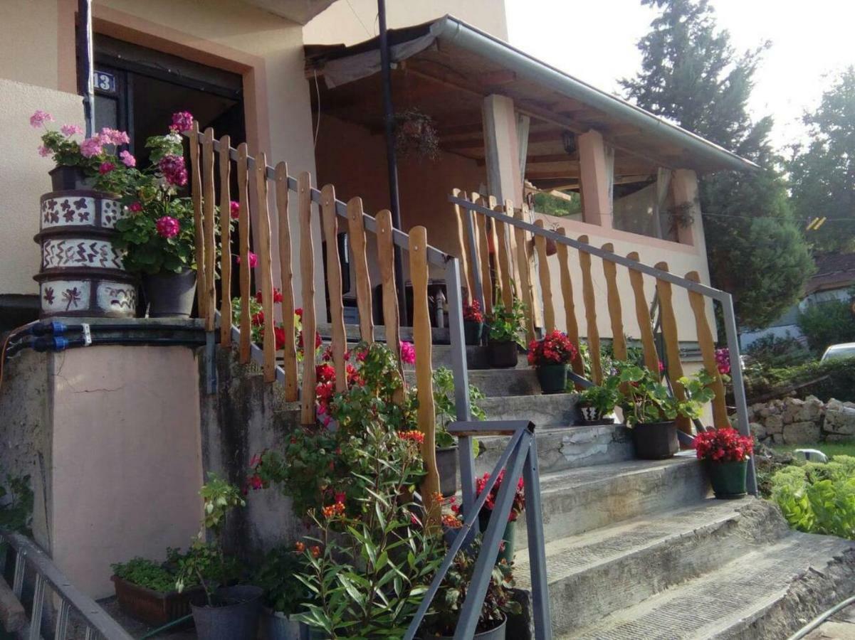 Apartmani Milosavljevic Soko Banja Exterior photo